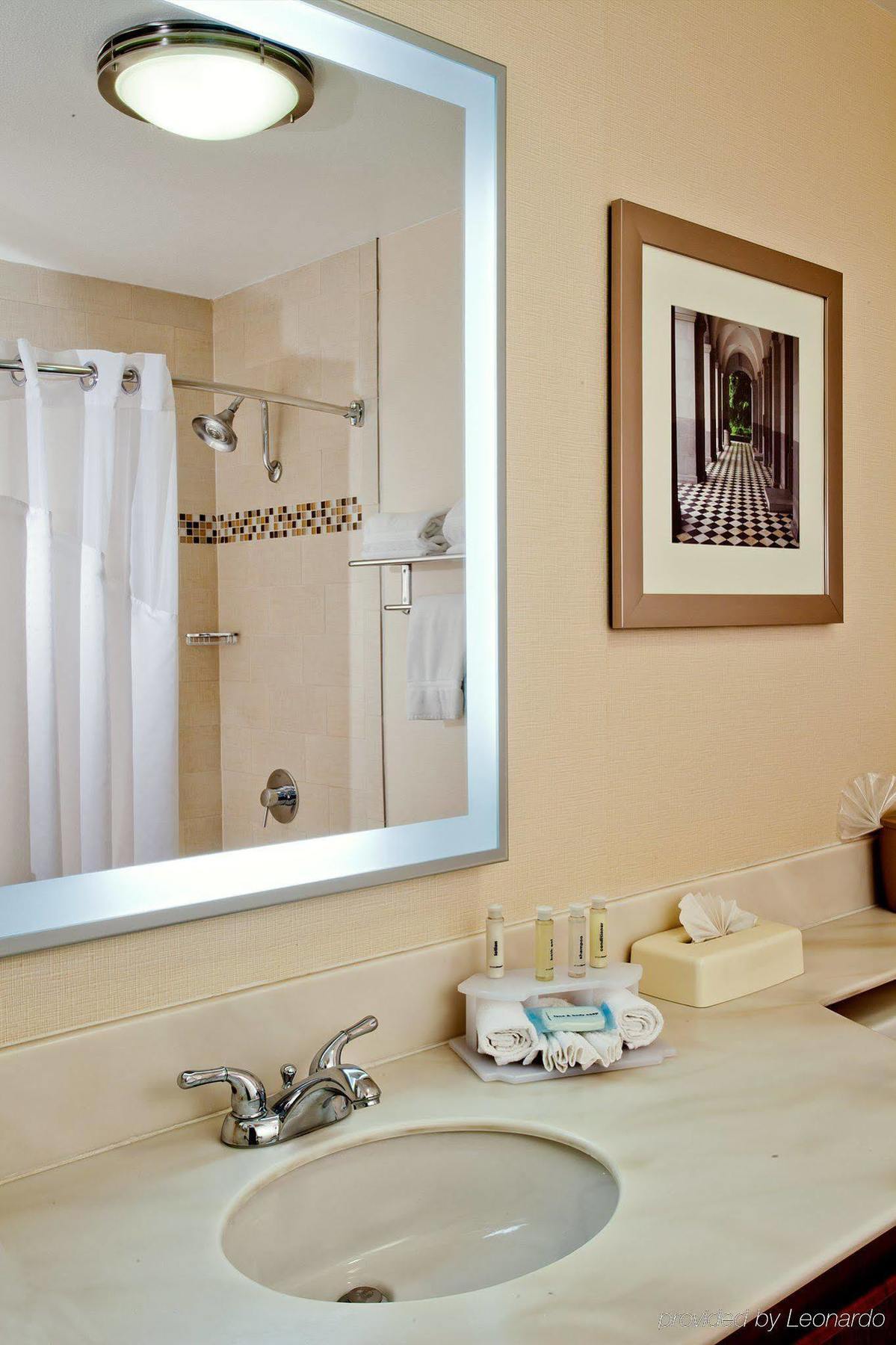 Holiday Inn Express Sacramento Convention Center, An Ihg Hotel Bilik gambar